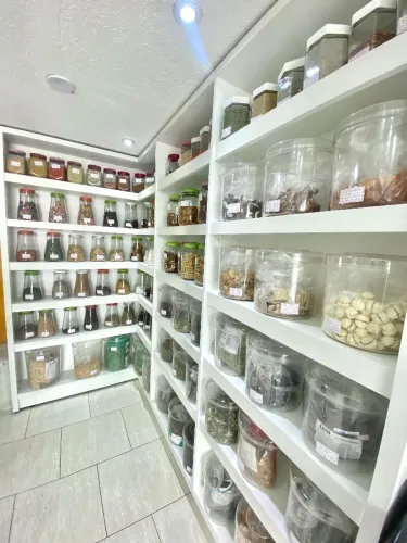VENDO PONTO COMERCIAL - LOJA DE PRODUTOS NATURAIS -BAIRRO MERCÊS