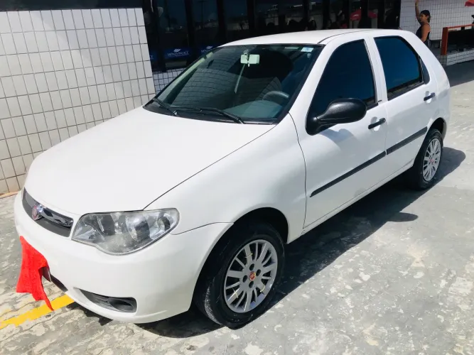 Fiat Palio 1.0 Economy Fire Flex 8V 4P 2014