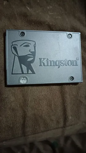 SSD Kingston A400 240 GB-88% Vida SATA 2.5% testado CrystalDiskinfo velocidade:Até 500MB/S