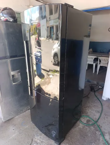 Geladeira Brastemp inverse preta