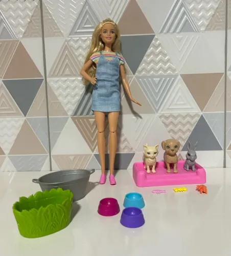 Barbie - pets completa