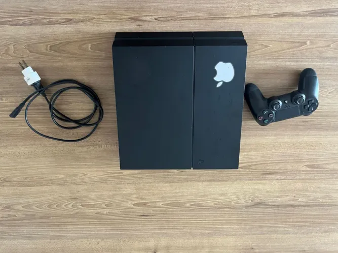 Play Station 4 modelo FAT 500gb
