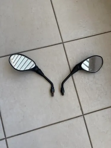 Retrovisor mini da f800