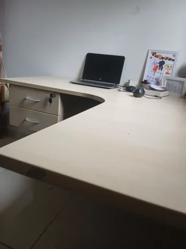 Mesa de escritório. 100% mdf