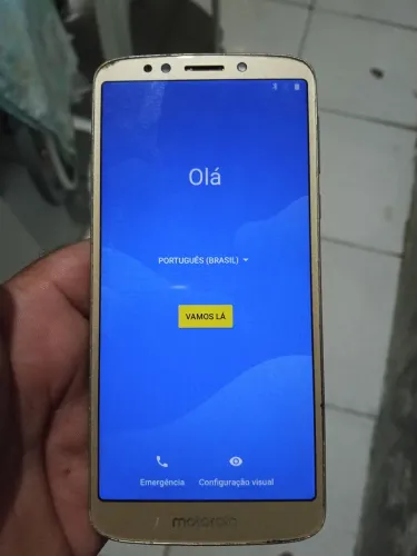 Motorola E5 