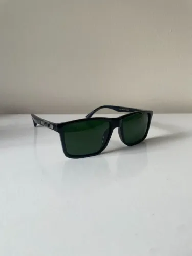 Oculos Usado