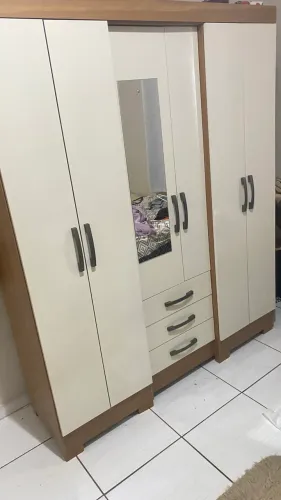 Guarda roupa