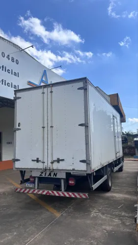 Caminhão Volkswagen VW Delivery 11.180 Prime ? 2020/2021 ? Baú 6m