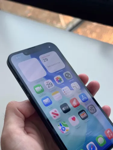 iPhone 13 128GB | 86% Bateria | Original | Completo | Excelente Estado