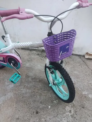 Bicicleta infantil Caloi em perfeito estado