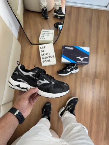 Tênis Mizuno Wave Rider 10 Premium Masculino Preto/Cinza