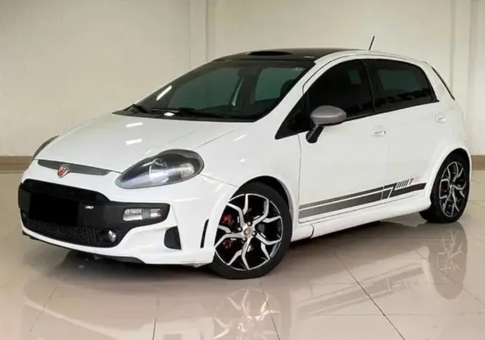 Fiat Punto T-jet 1.4 16V Turbo 5P 2011