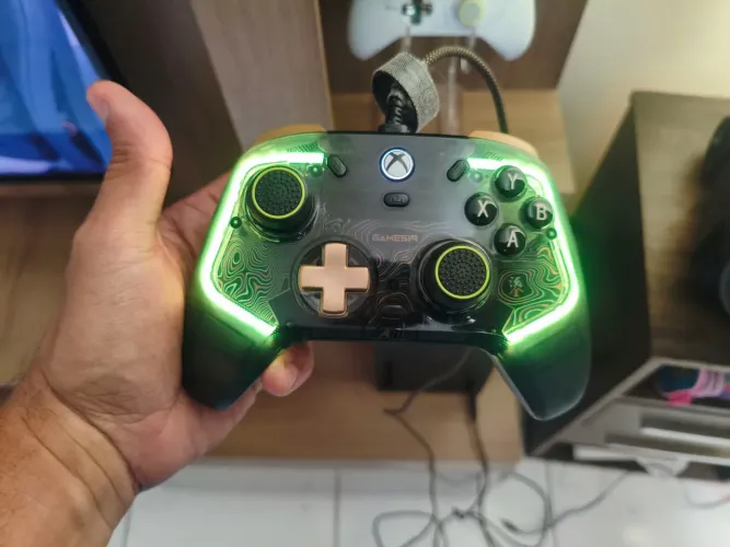 Controle Xbox Gamesir Kaelid Flux
