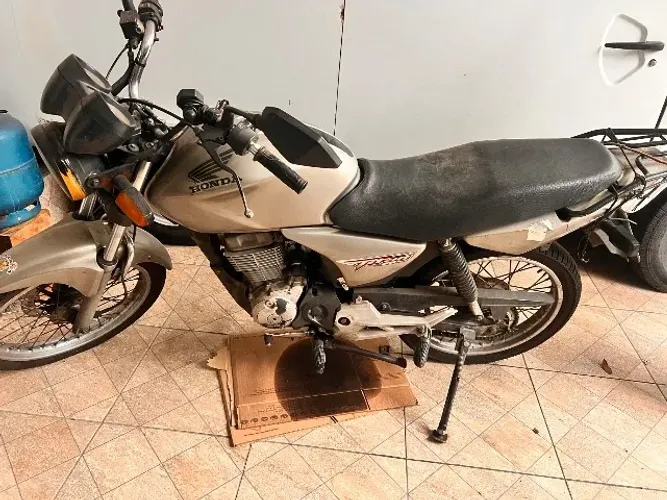 Moto 150 Titan es