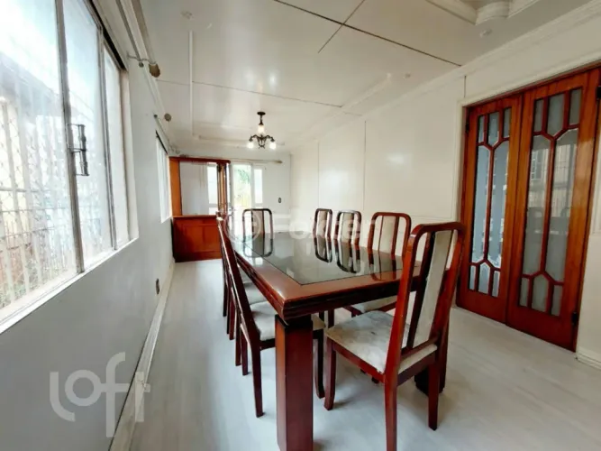 Casa à venda Rua Sarmento Leite, Exposição - Caxias do Sul