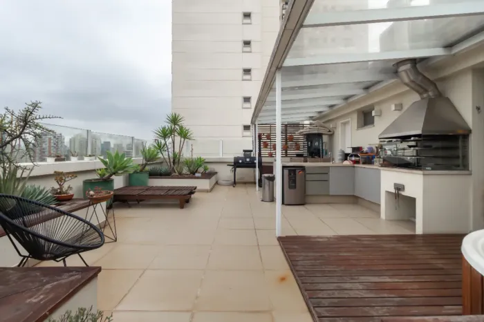 Cobertura para venda em Campo Belo com 2 quartos, sendo 1 suíte, 191m²
