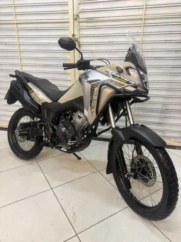 Sahara 300 Adventure 2024