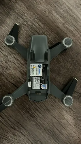 DRONE DJI Spark Fly More Combo - Usado | R$ 1.200