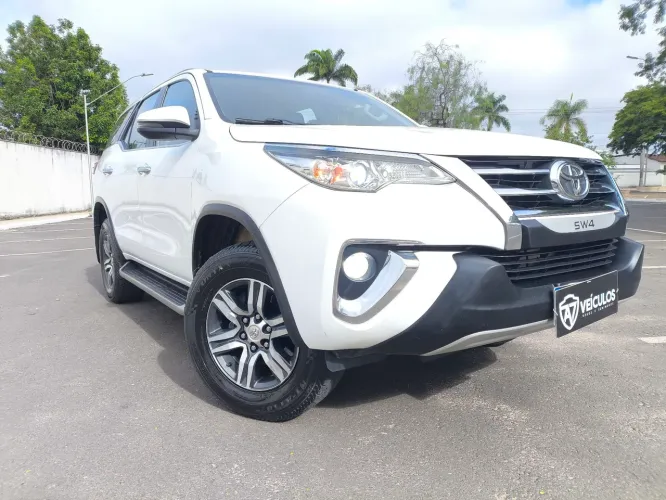 Toyota Hilux SW4 SRV 4X2 2.7 Flex 16V Aut. 2019