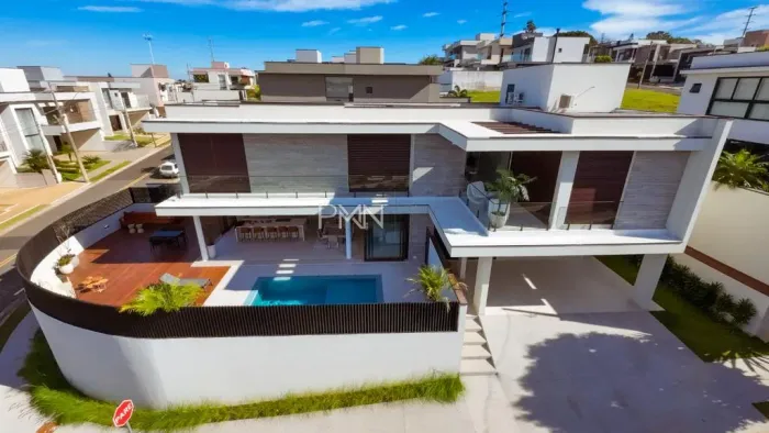 Casa à venda no Swiss Park, com 4 suítes, com 297 m², Campinas SP