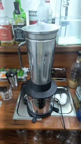 Liquidificador Industrial Alta Rotação Inox 2L - Perfeito Estado