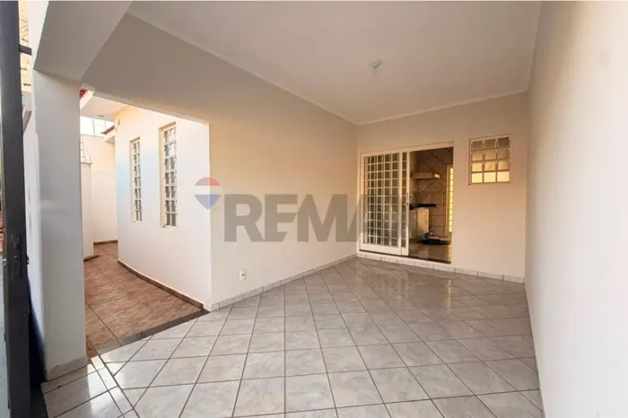 Casa para locação no Jardim Pérola