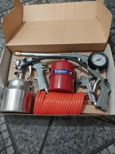 Kit Profissional de ar comprimido RATK-A Ferrari