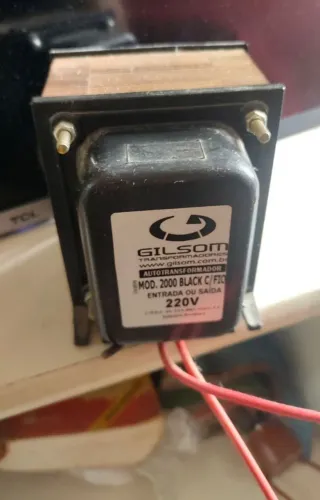 Autotransformador Gilsom 2000VA (2 kVA), modelo 2000 Black.