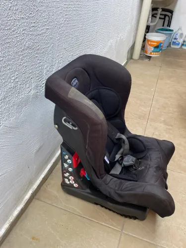 Cadeira de bebê carro 