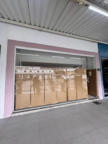 Loja em galeria na Travessa Marechal Deodoro, 976 - G21 62 m²