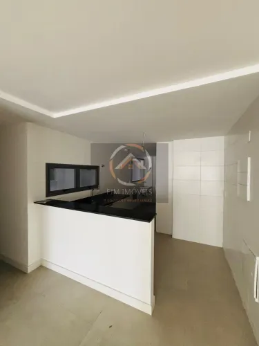 Apartamento à Venda no Ingá, Niterói: 3 Suítes, 120m², R$1.350.000
