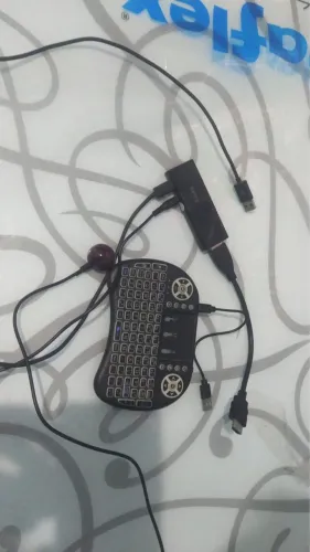 Tv stick com Mini teclado 