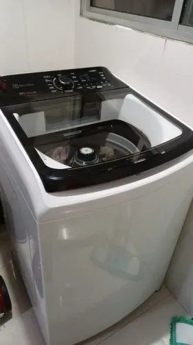 Lavadora Electrolux 17Kg com Vapor