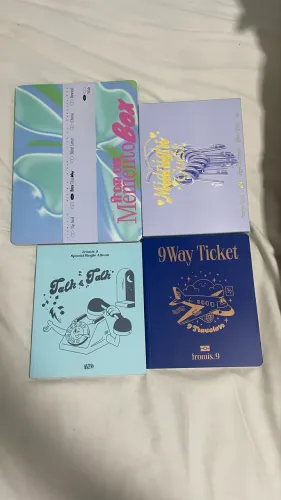 ÁLBUNS DE KPOP (KEP1ER e FROMIS_9)