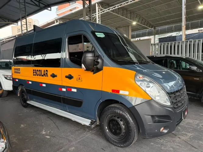 Renault Master 2.3 DCI STD Medio 16L Diesel 2017