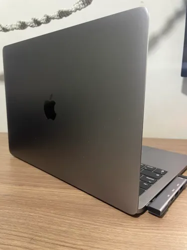 MacBook Pro 17