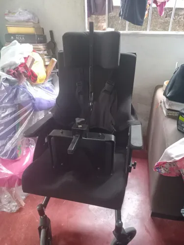 Cadeira de roda Mobil 