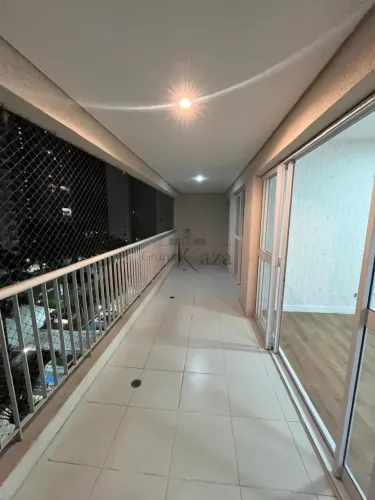 Apartamento - Jardim das Industrias - Residencial Splendor Blue - 3 Dormitórios - 131m².