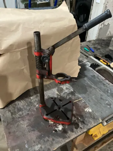 Suporte para furadeira manual