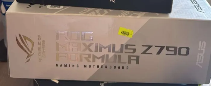 PLACA MÃE Z790 ROG STRIX FÓRMULA