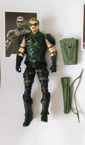 Mcfarlane DC Multiverse Green Arrow Arqueiro Verde 7 polegadas 17cm Liga da Justiça