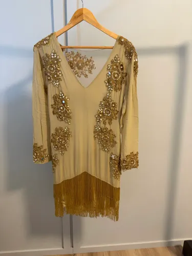 Vestido AGILITÁ- na etiqueta! Todo bordado