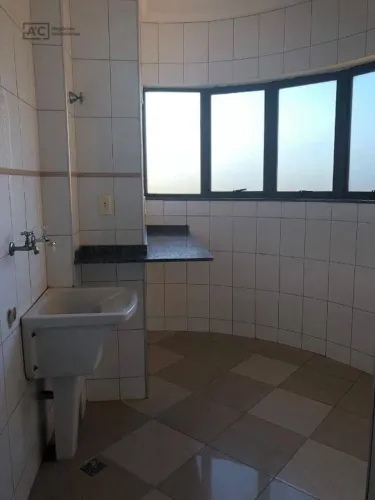 Apartamento com 3 dormitórios à venda, 112 m² por R$ 425.000,00 - Jardim Macarenko - Sumar