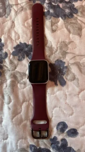 APPLE WATCH SÉRIES 6 40MM