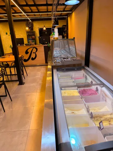 Vendo Ponto Comercial Hamburgueria e Açaiteria COMPLETA