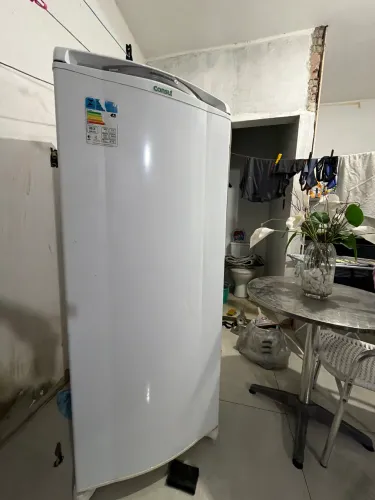 Geladeira frost free Consul