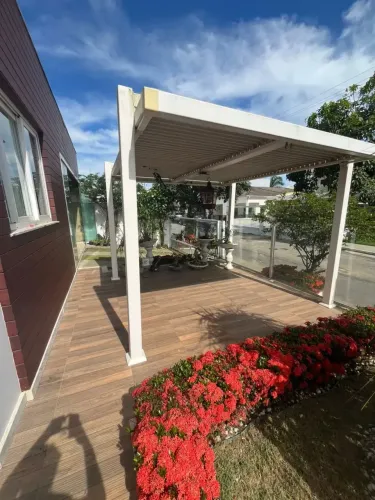Vendo casa plana no Vale dos Cristais com 151m2
