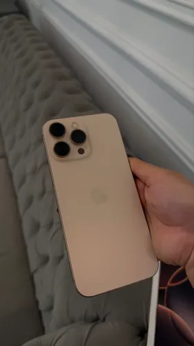 Iphone 16 pro max 