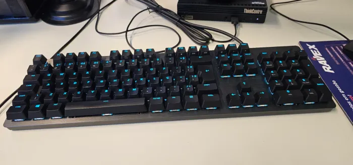 Logitech G512 Carbon pro pouco usado