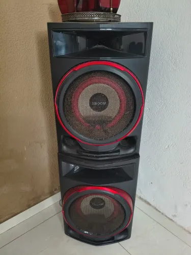 Som LG Xboom